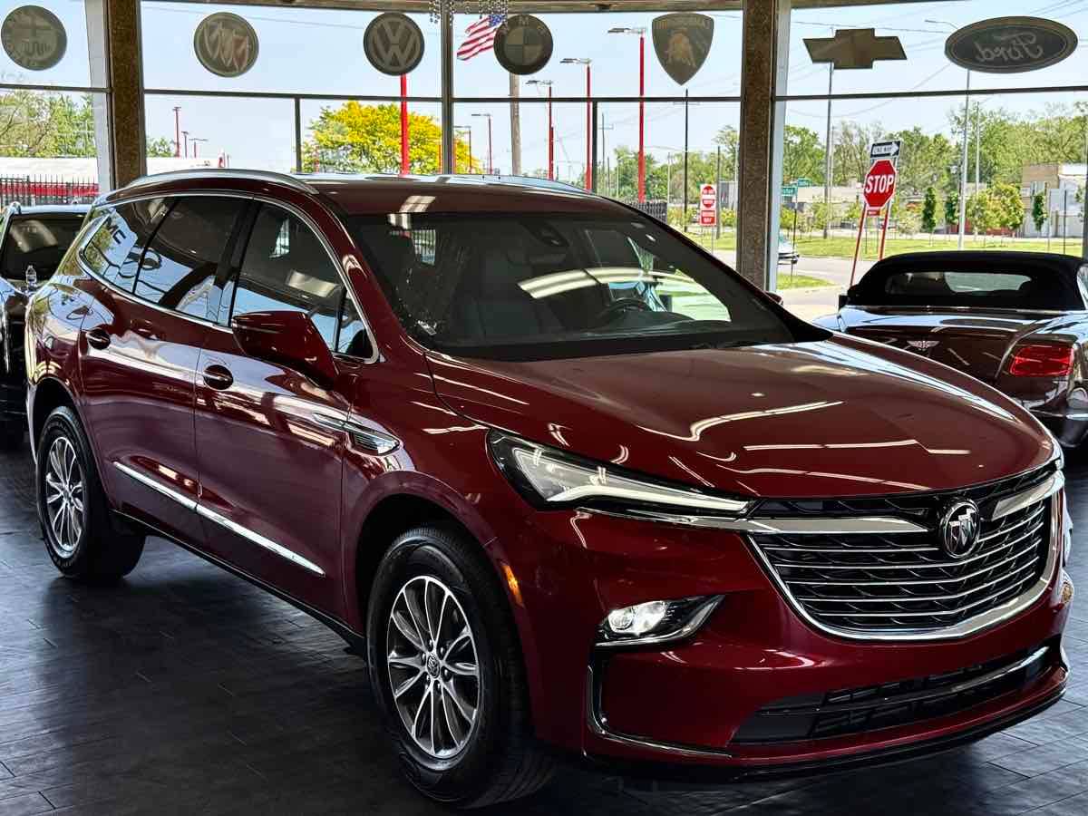 2024 Buick Enclave Premium — SUV — 28,168 mi — Detroit, MI