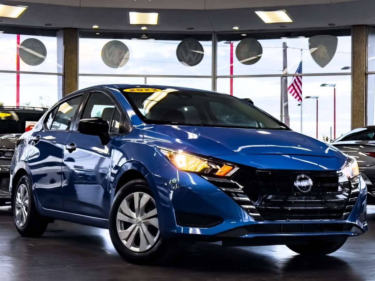 2023 Nissan Versa S — Sedan — 17,947 mi — Detroit, MI