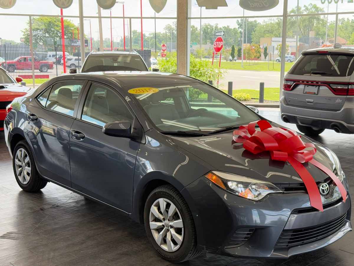 2016 Toyota Corolla LE — Sedan — 72,760 mi — Detroit, MI