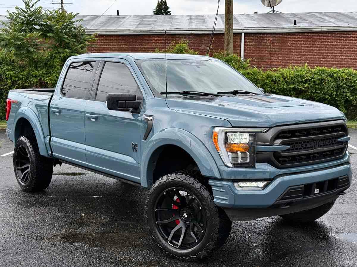 2023 Ford F-150 XLT — Pickup Truck — 23,284 mi — Detroit, MI
