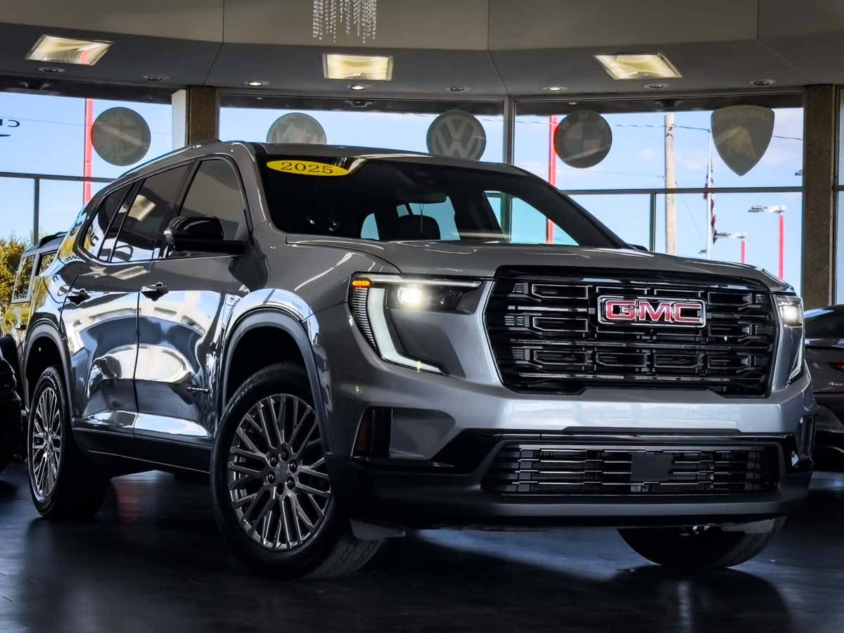 2025 GMC Acadia Elevation — SUV — 3,539 mi — Detroit, MI