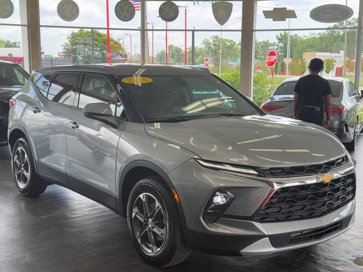 2025 Chevrolet Blazer 2LT — SUV — 2,217 mi — Detroit, MI