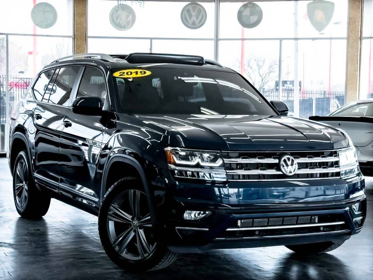 2019 Volkswagen Atlas SEL R-Line — SUV — 45,763 mi — Detroit, MI