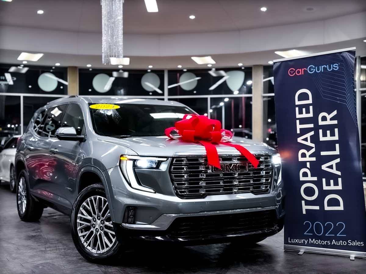 2024 GMC Acadia Denali — SUV — 7,778 mi — Detroit, MI