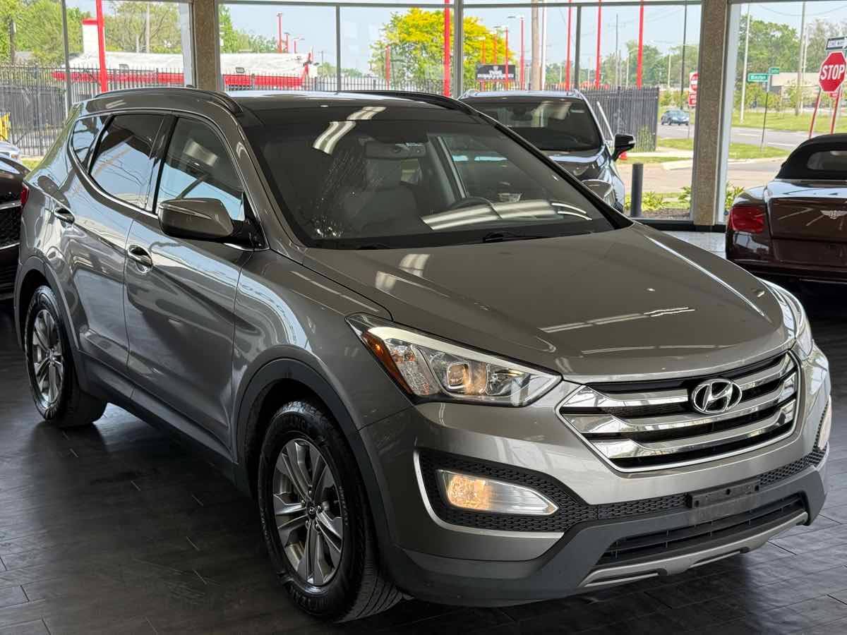 2016 Hyundai Santa Fe Sport Base — SUV — 88,098 mi — Detroit, MI