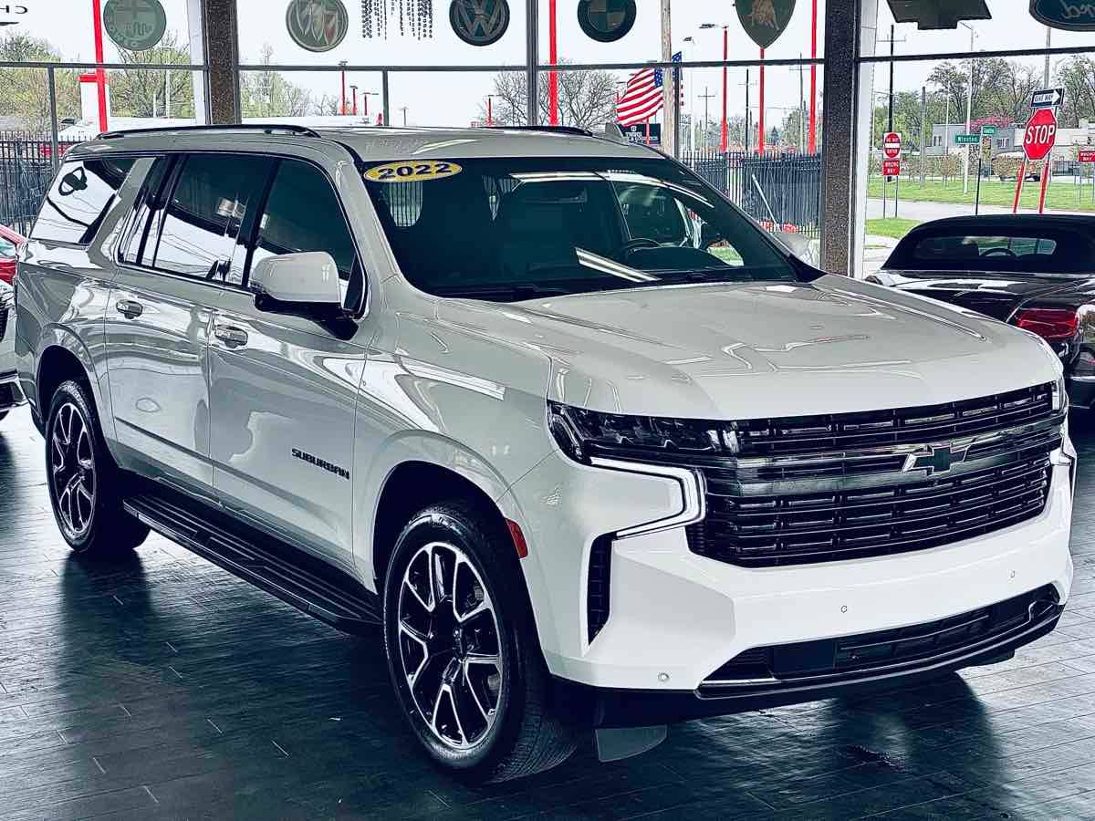 2022 Chevrolet Suburban RST — SUV — 34,238 mi — Detroit, MI