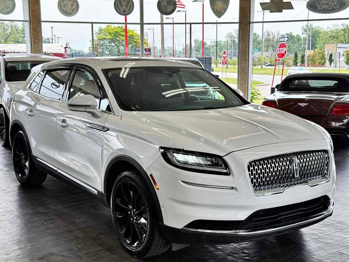 2023 Lincoln Nautilus Reserve — SUV — 12,124 mi — Detroit, MI
