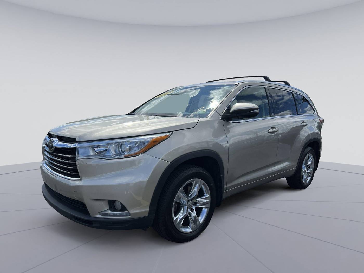 2015 Toyota Highlander Limited — SUV — 135,560 mi — Richmond, VA