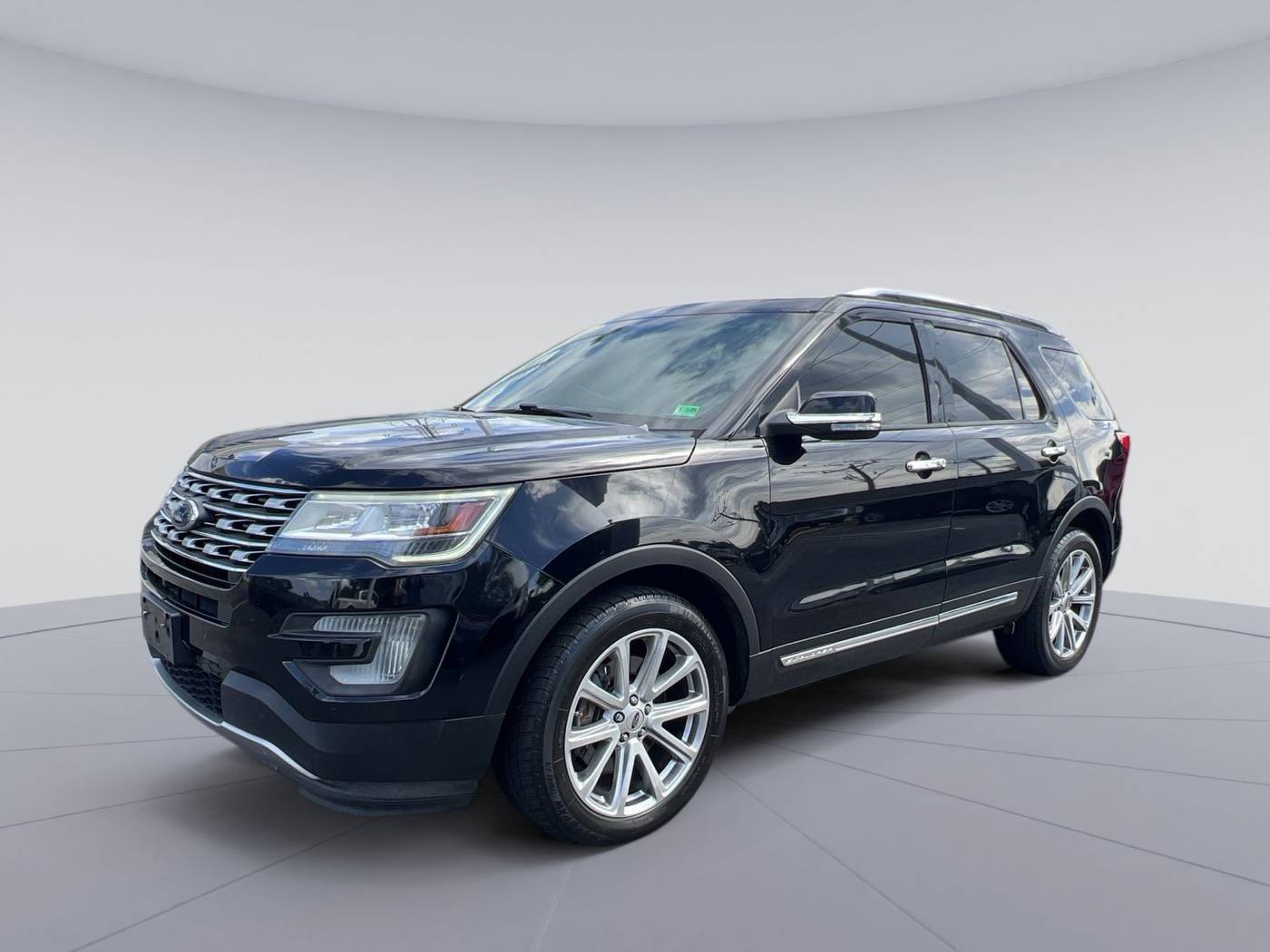 2017 Ford Explorer Limited — SUV — 116,711 mi — Richmond, VA