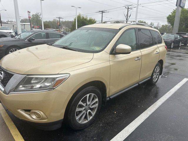 2013 Nissan Pathfinder SV — SUV — 131,644 mi — Richmond, VA
