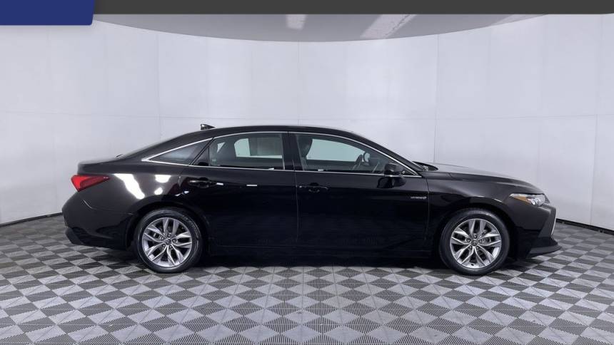 2021 Toyota Avalon Hybrid XLE — Sedan — 63,980 mi — Aurora, CO