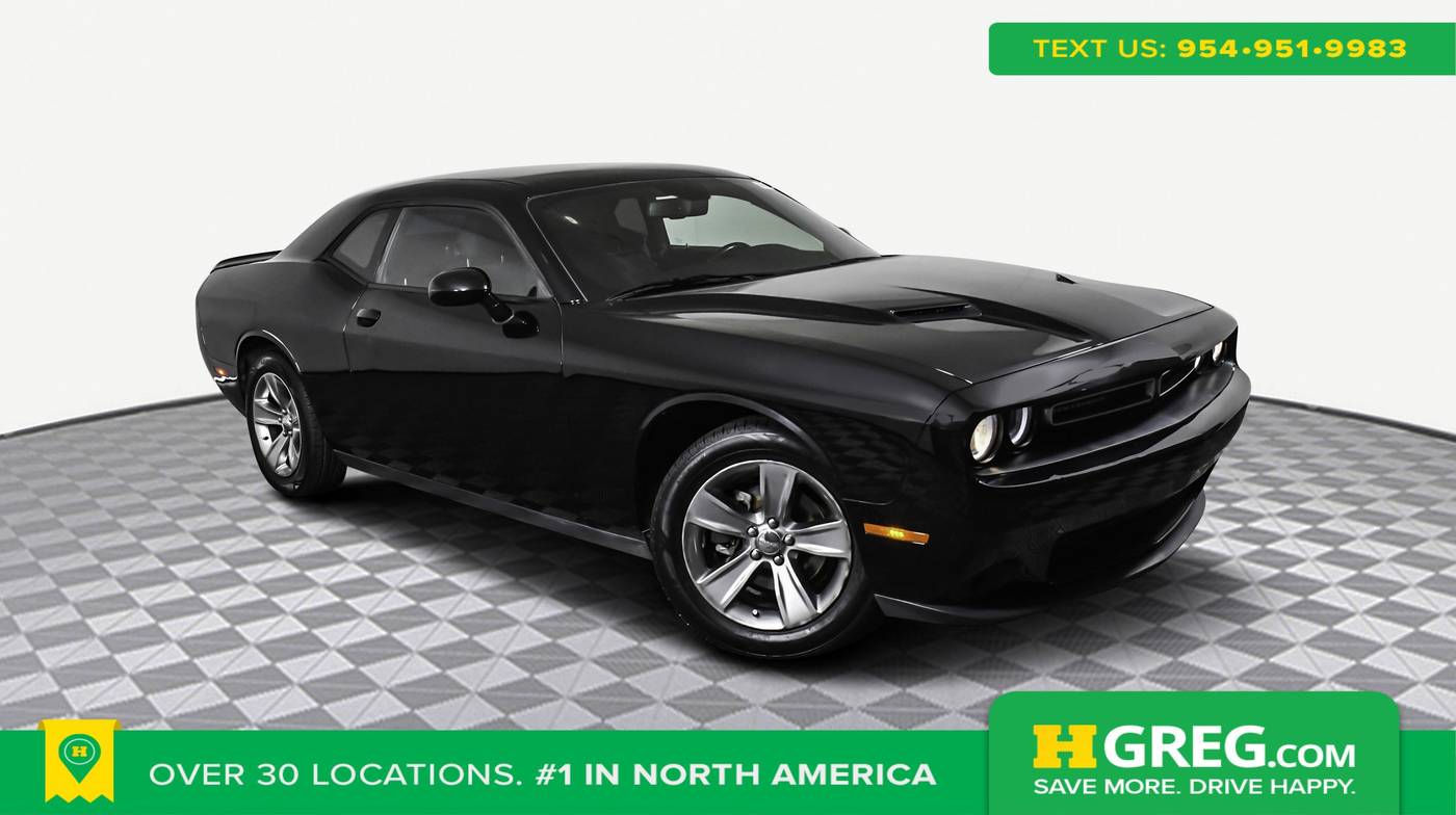 2020 Dodge Challenger SXT — Coupe — 48,255 mi — Brandon, FL