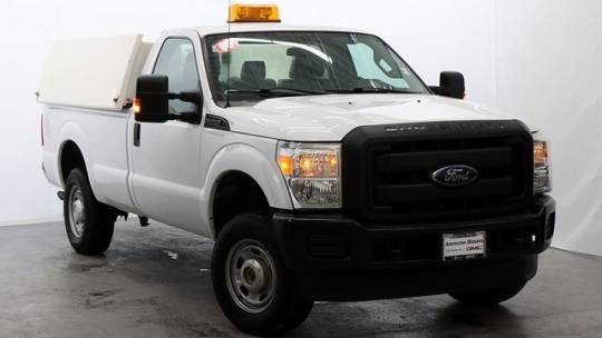 2016 Ford Super Duty F-350 XL — Pickup Truck — 102,185 mi — Arlington Heights, IL