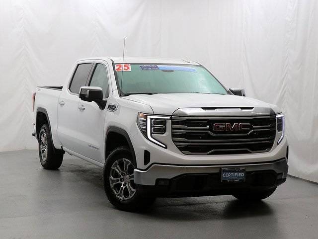 2025 GMC Sierra 1500 SLT — Pickup Truck — 12,328 mi — Arlington Heights, IL