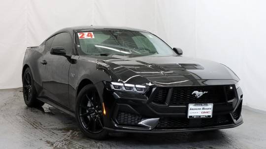 2024 Ford Mustang GT — Coupe — 23,951 mi — Arlington Heights, IL