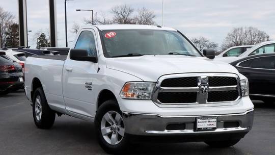 2019 Ram 1500 Classic SLT — Pickup Truck — 136,125 mi — Arlington Heights, IL