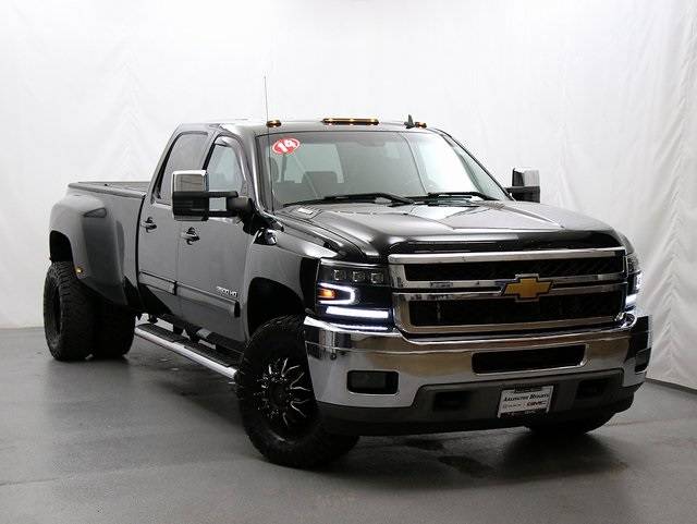 2014 Chevrolet Silverado 3500HD LTZ — Pickup Truck — 325,101 mi — Arlington Heights, IL