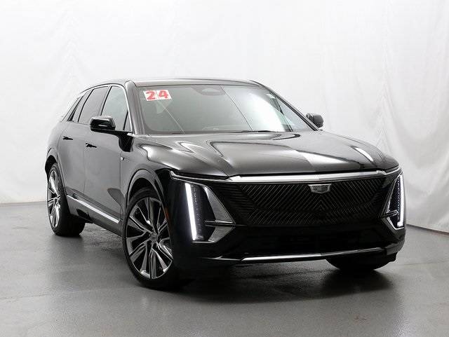 2024 Cadillac LYRIQ Luxury — SUV — 9,717 mi — Arlington Heights, IL