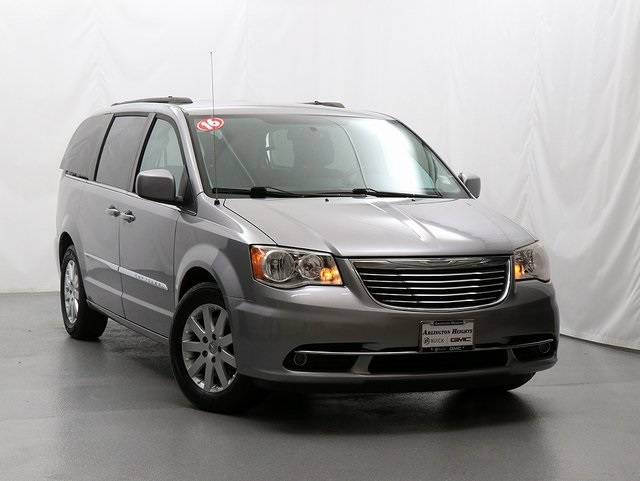 2016 Chrysler Town & Country Touring — Minivan — 72,600 mi — Arlington Heights, IL