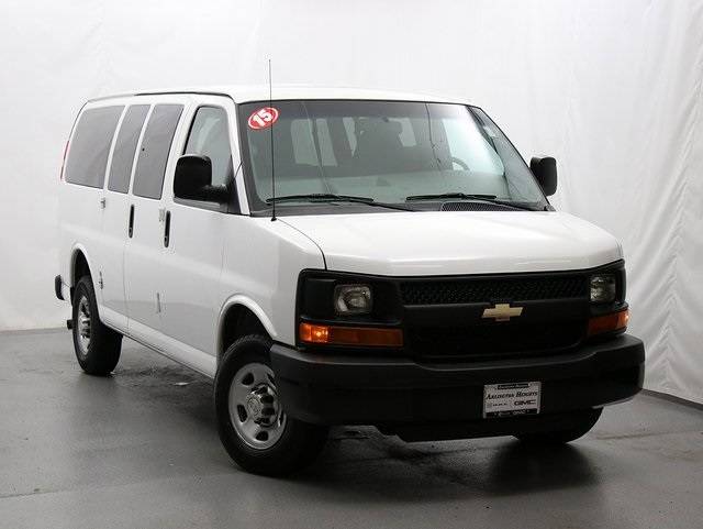 2015 Chevrolet Express Passenger LS — Passenger Van — 153,160 mi — Arlington Heights, IL