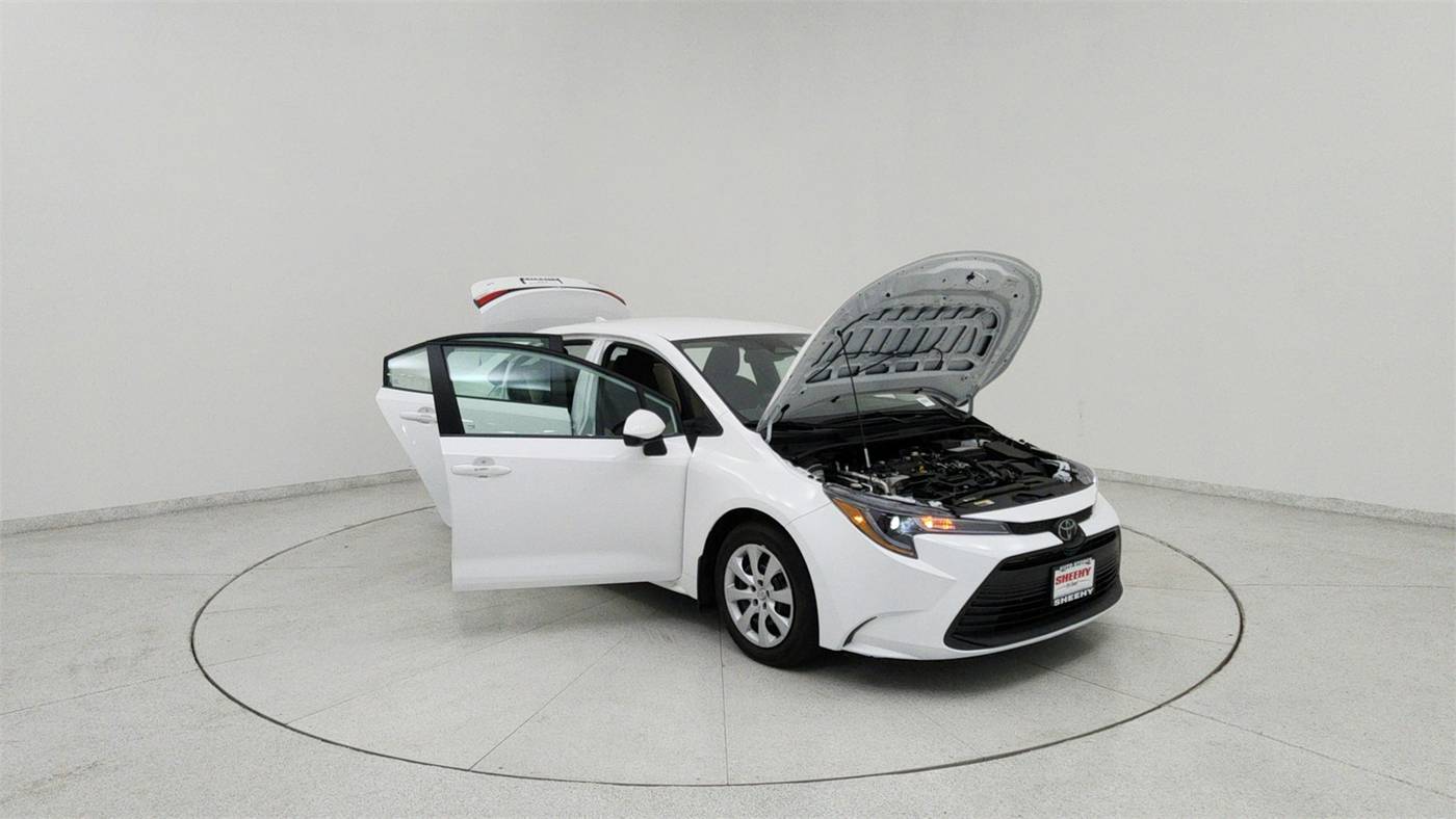 2025 Toyota Corolla LE — Sedan — 5,459 mi — Laurel, MD
