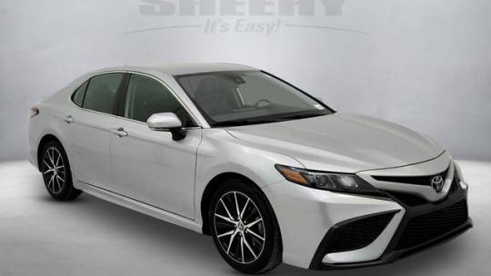 2022 Toyota Camry SE — Sedan — 56,661 mi — Laurel, MD
