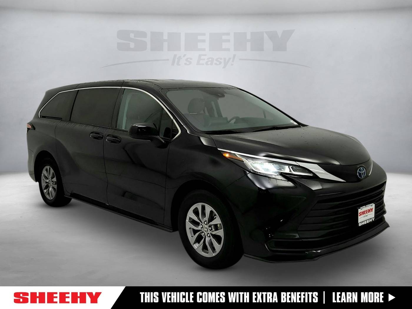 2022 Toyota Sienna LE — Minivan — 56,822 mi — Laurel, MD