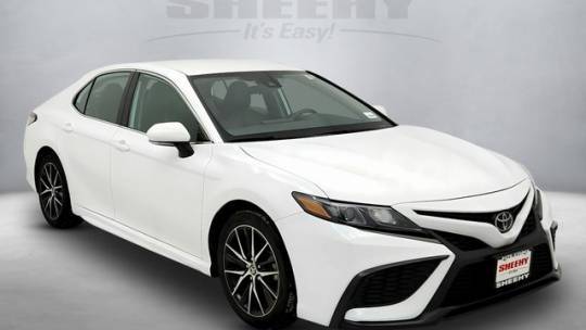 2022 Toyota Camry SE — Sedan — 56,637 mi — Laurel, MD