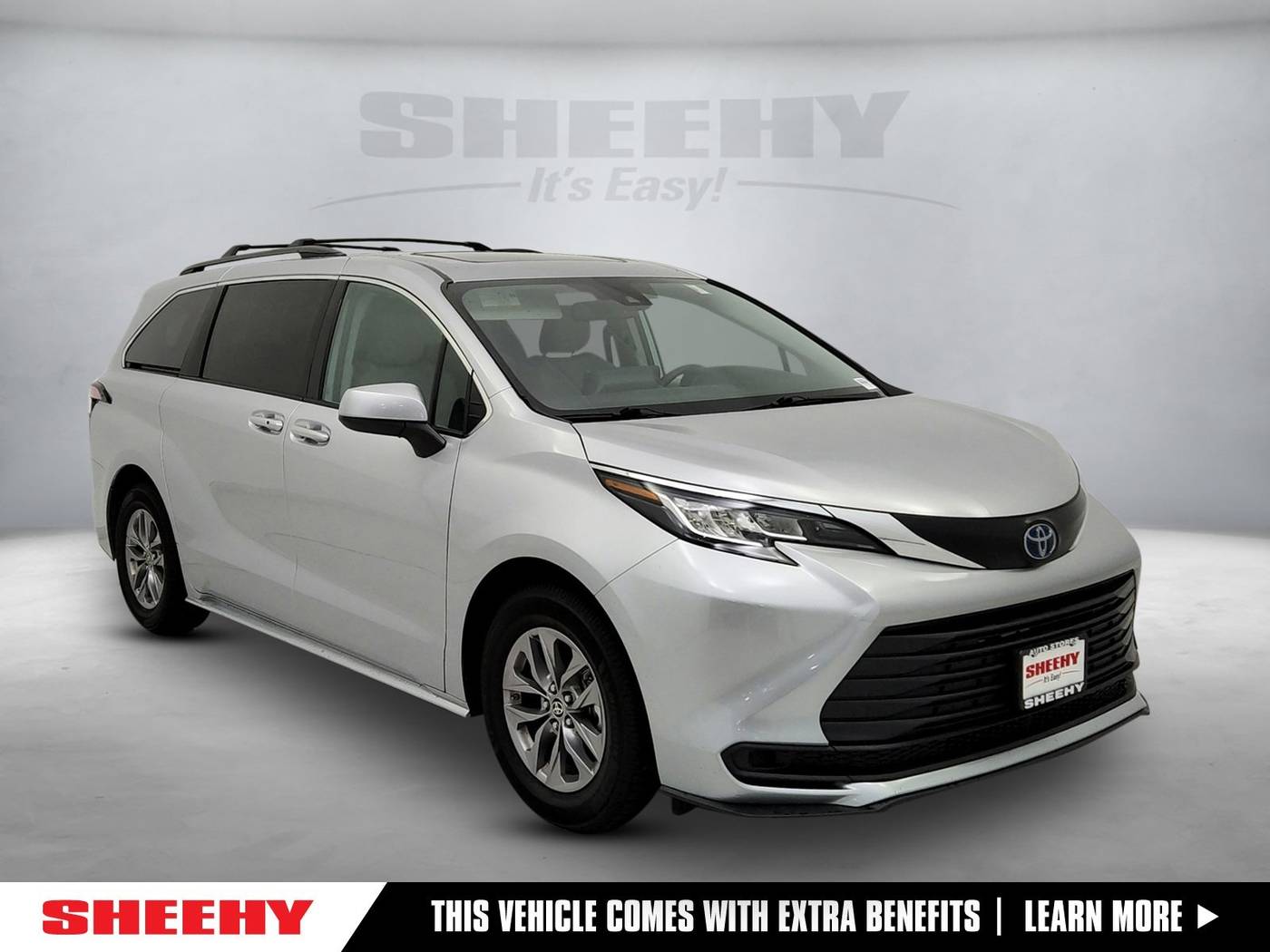 2022 Toyota Sienna LE — Minivan — 51,578 mi — Laurel, MD