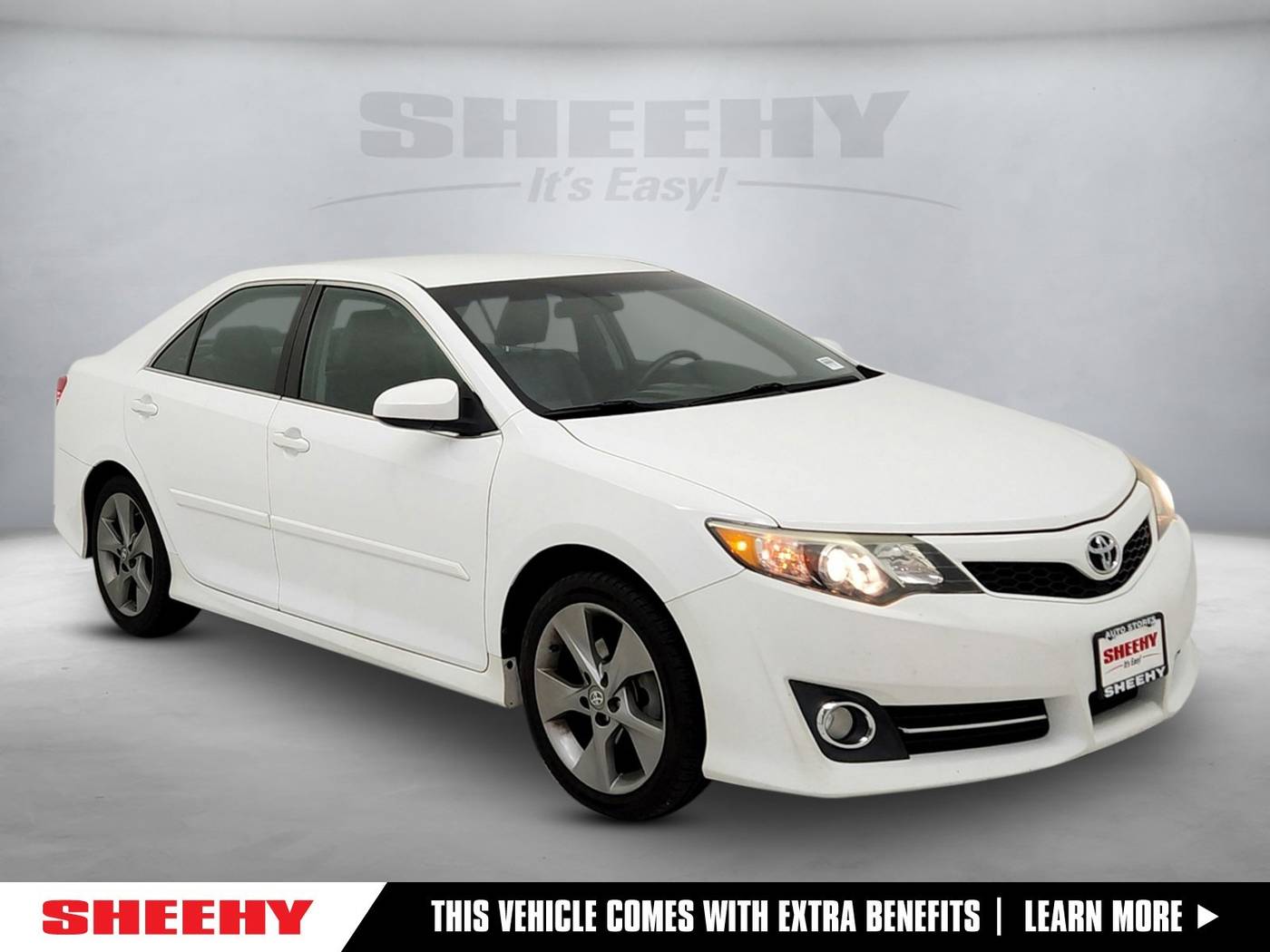 2014 Toyota Camry SE V6 — Sedan — 74,391 mi — Laurel, MD