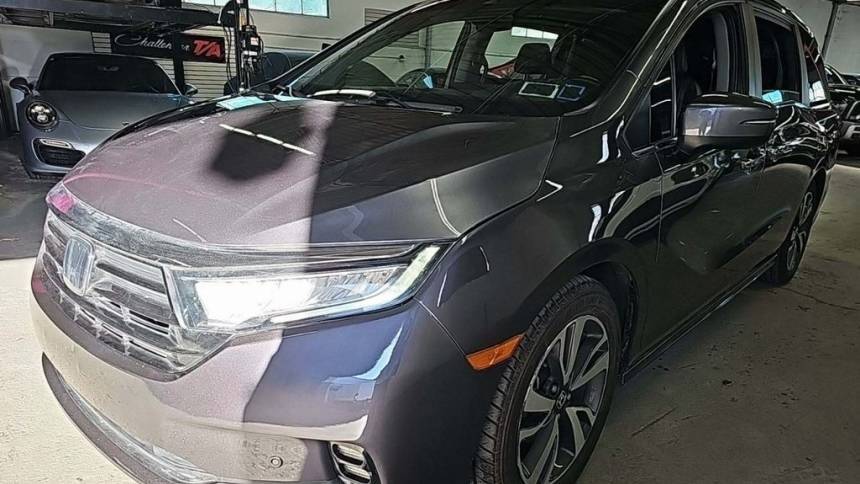 2022 Honda Odyssey Touring — Minivan — 30,111 mi — Grapevine, TX