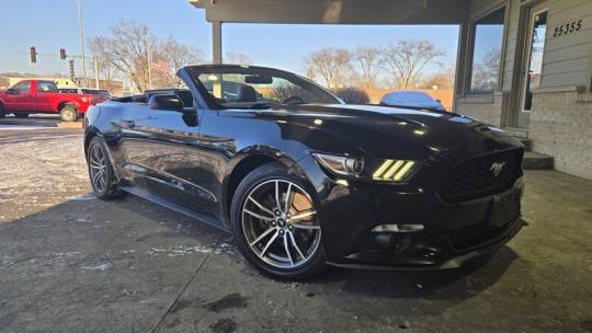 2015 Ford Mustang EcoBoost Premium — Convertible — 146,251 mi — Channahon, IL