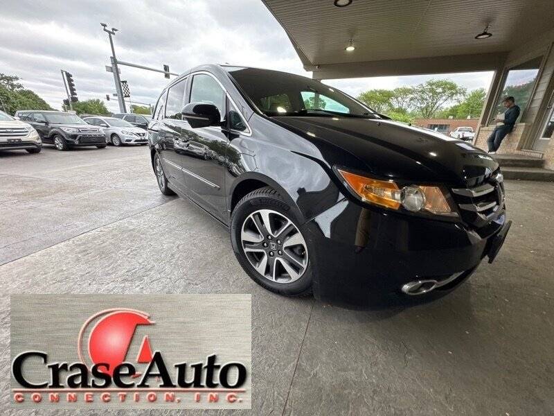 2016 Honda Odyssey Touring — Minivan — 117,357 mi — Channahon, IL