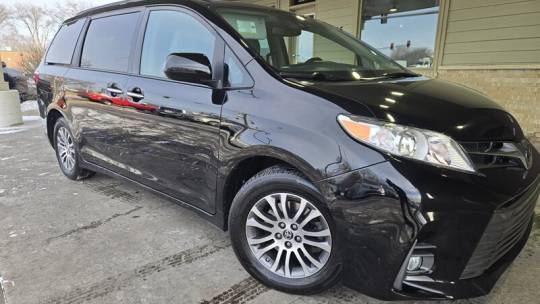 2020 Toyota Sienna XLE — Minivan — 78,037 mi — Channahon, IL