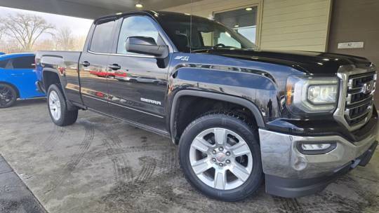 2019 GMC Sierra 1500 Limited SLE — Pickup Truck — 177,122 mi — Channahon, IL