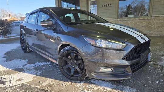 2017 Ford Focus ST — Hatchback — 83,915 mi — Channahon, IL
