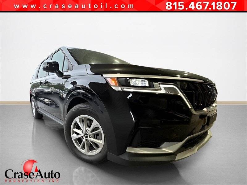 2024 Kia Carnival LXS — Minivan — 32,179 mi — Channahon, IL