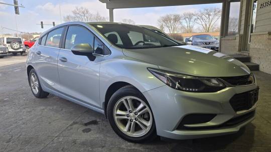 2017 Chevrolet Cruze LT — Hatchback — 85,832 mi — Channahon, IL