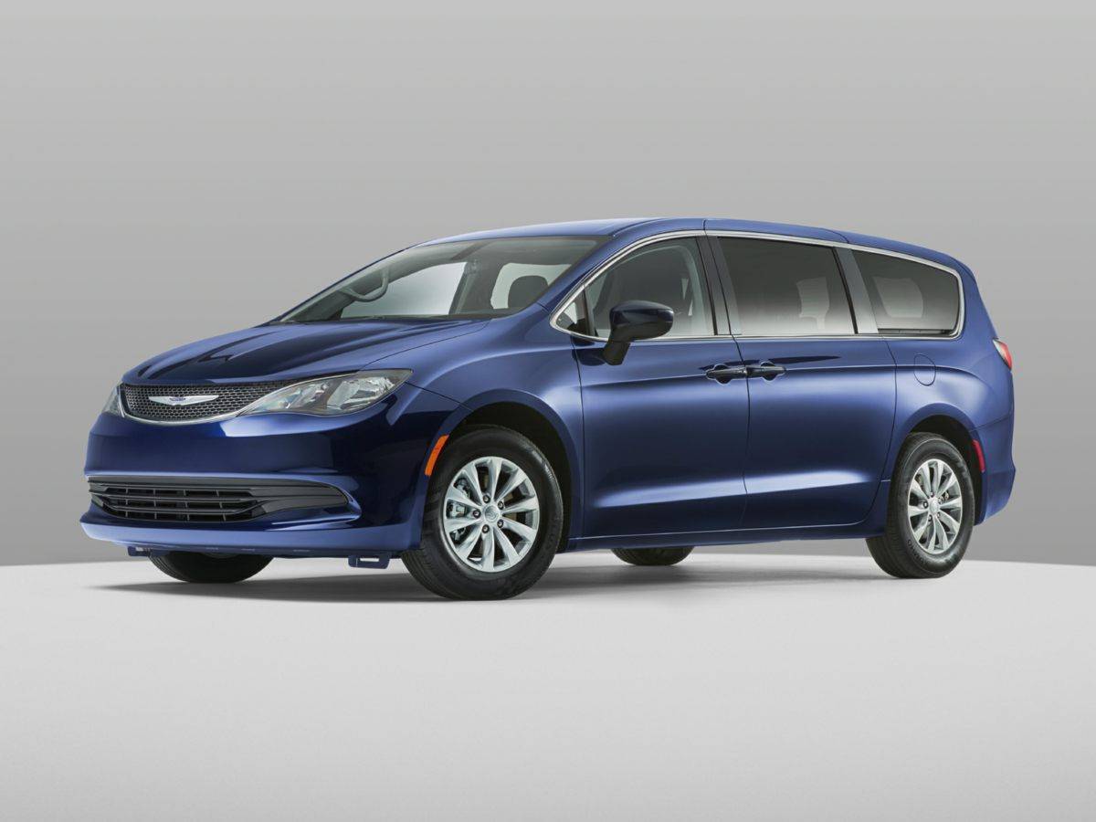 2020 Chrysler Voyager LX — Minivan — 108,170 mi — Plano, TX