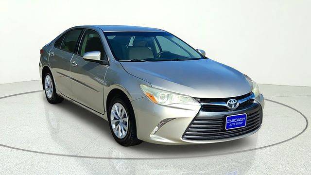 2016 Toyota Camry XLE