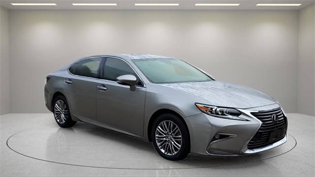 2016 Lexus ES ES 350 — Sedan — 124,382 mi — Plano, TX