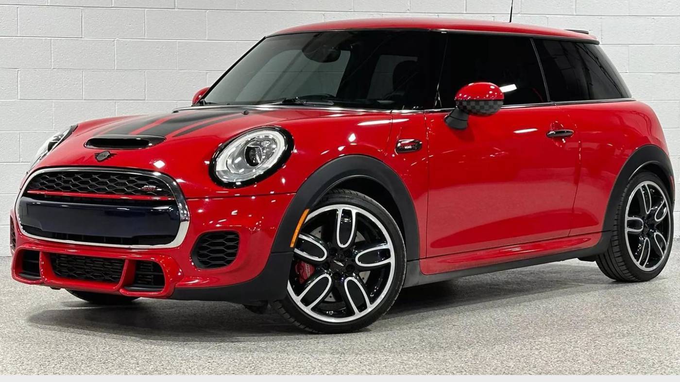 2016 MINI Hardtop John Cooper Works — Hatchback — 61,980 mi — Northbrook, IL