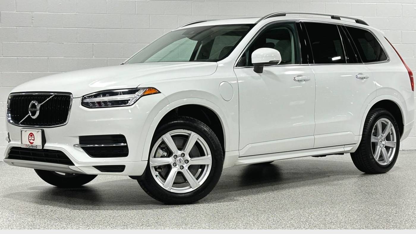 2018 Volvo XC90 Momentum — SUV — 33,783 mi — Northbrook, IL