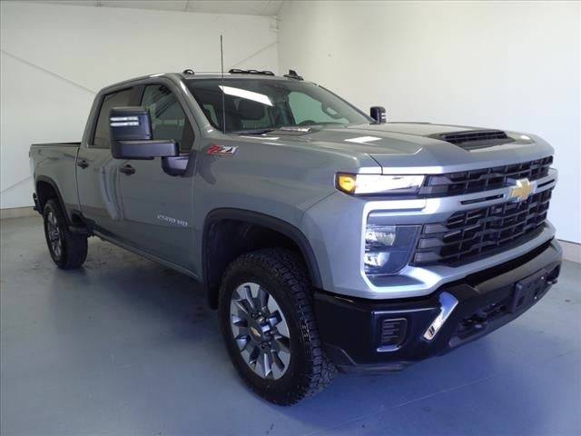 2024 Chevrolet Silverado 2500HD Custom — Pickup Truck — 7,445 mi — Decatur, AL