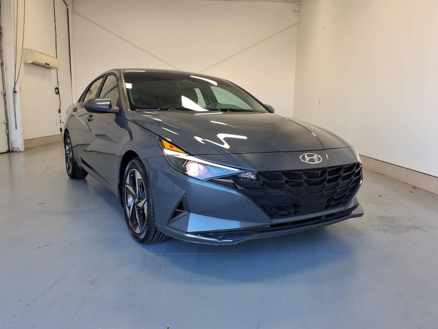 2023 Hyundai Elantra SEL — Sedan — 36,117 mi — Decatur, AL