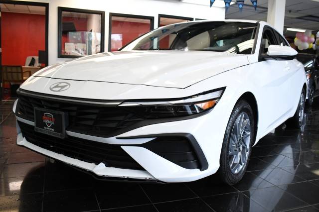 2024 Hyundai Elantra SEL — Sedan — 10,339 mi — Ramsey, NJ