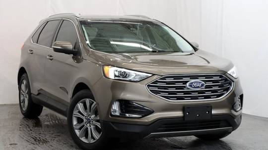 2019 Ford Edge Titanium — SUV — 91,999 mi — Arlington Heights, IL