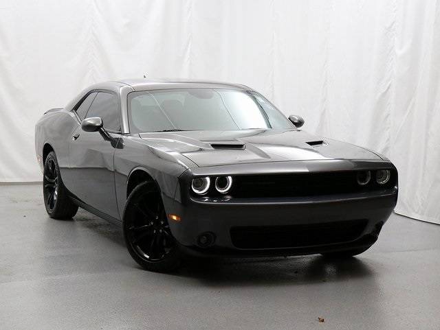 2016 Dodge Challenger SXT — Coupe — 96,904 mi — Arlington Heights, IL