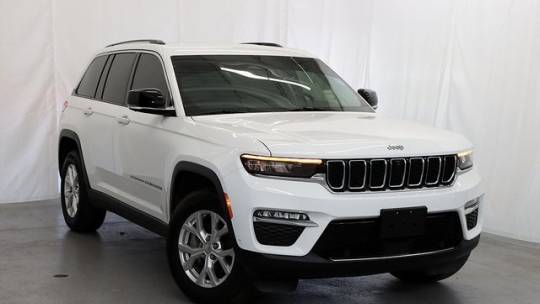 2023 Jeep Grand Cherokee Limited — SUV — 29,088 mi — Arlington Heights, IL