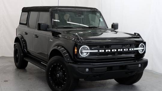 2023 Ford Bronco Outer Banks — SUV — 8,558 mi — Arlington Heights, IL